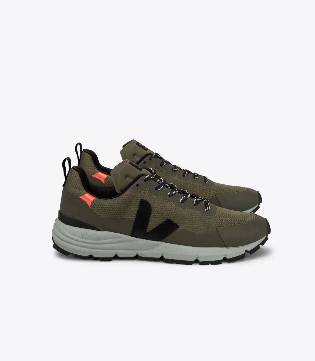 VEJA DEKKAN ALVEOMESH KAKI BLACK