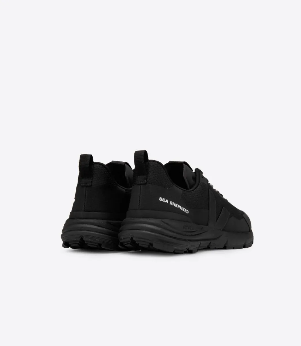VEJA DEKKAN X SEA SHEPHERD BLACK