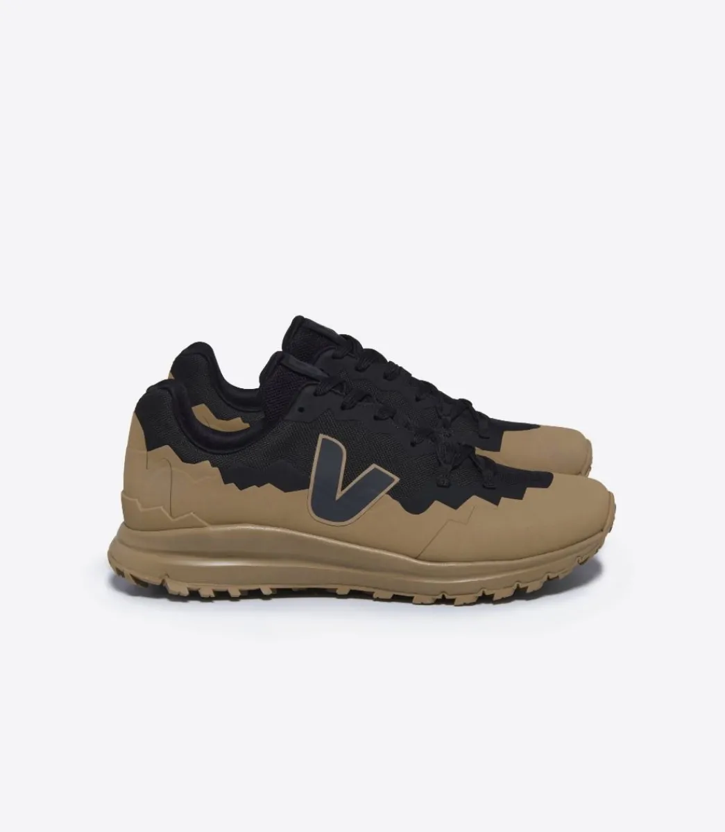Women VEJA FITZ ROY TREK-SHELL BLACK GRAFITE DUNE