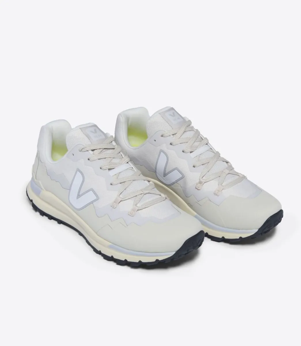 Women VEJA FITZ ROY TREK-SHELL GRAVEL WHITE