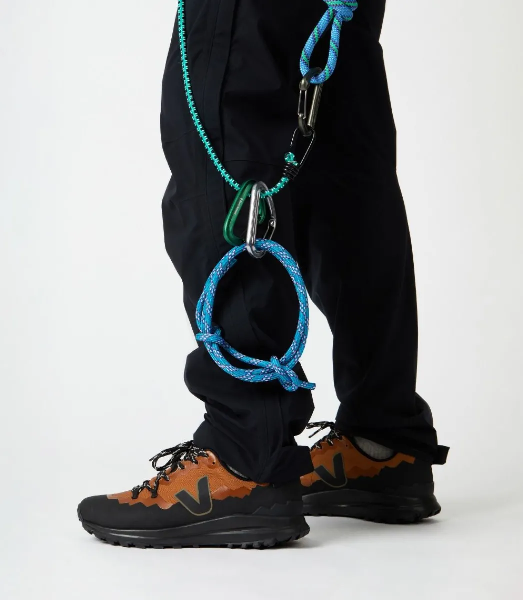 Women VEJA FITZ ROY TREK-SHELL TERRA BLACK