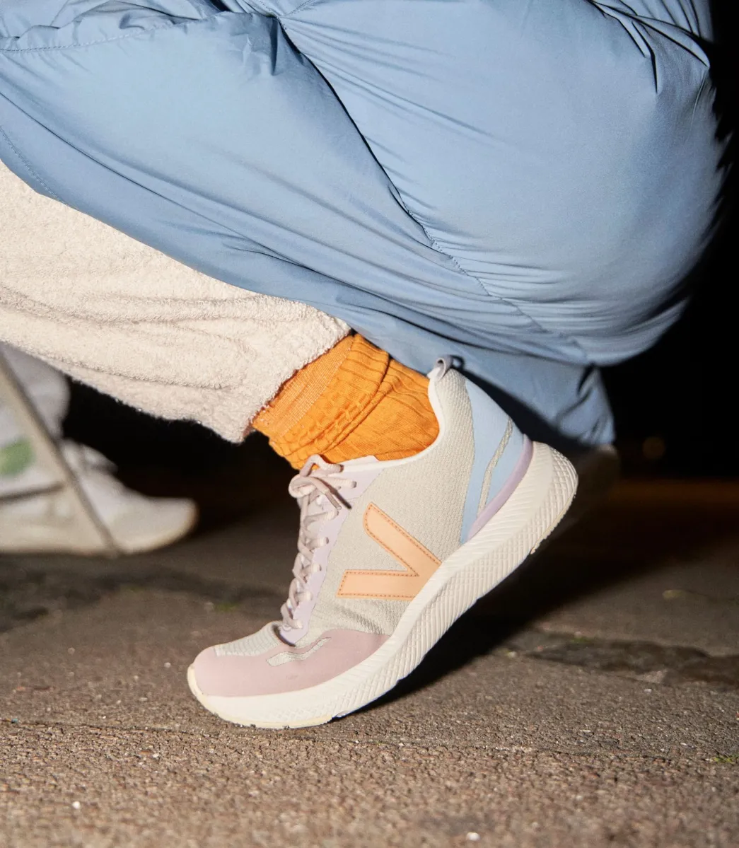 Women VEJA IMPALA ENGINEERED-MESH NATURAL PEACH
