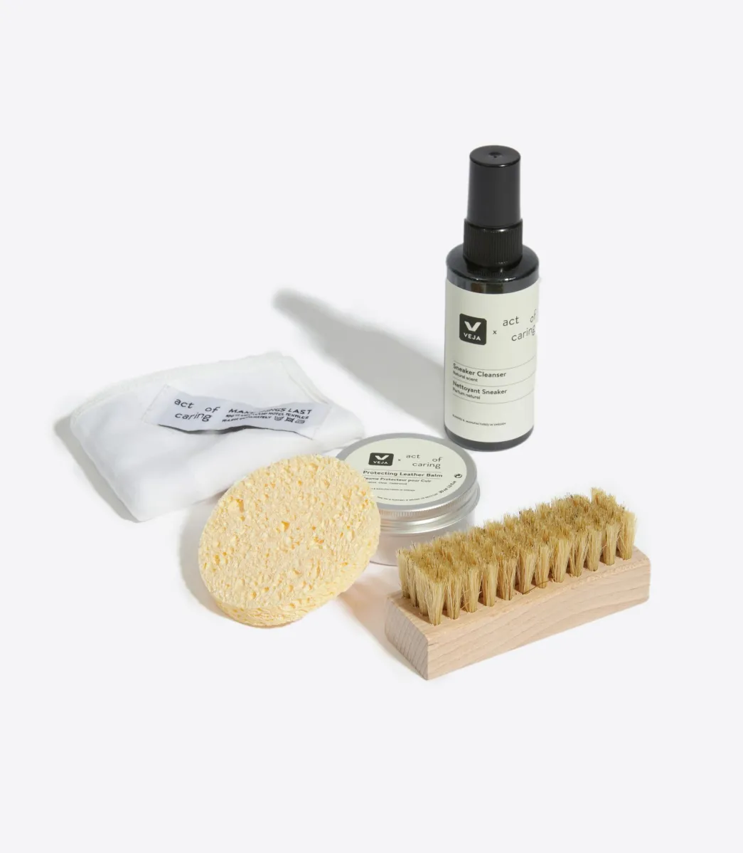Women VEJA SNEAKER CARE KIT X ACT OF CARING