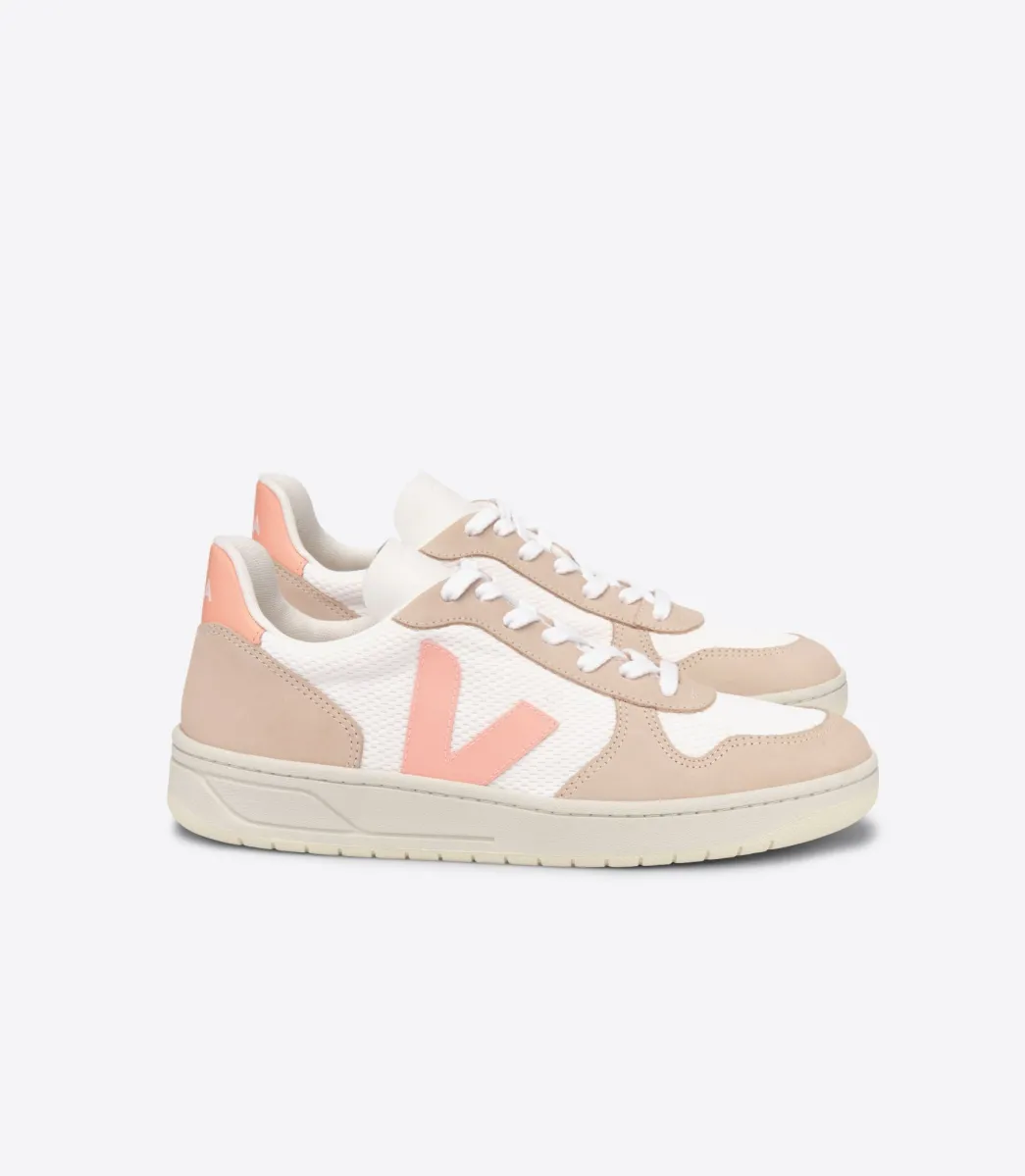 VEJA V-10 ALVEOMESH WHITE BELLINI ALMOND