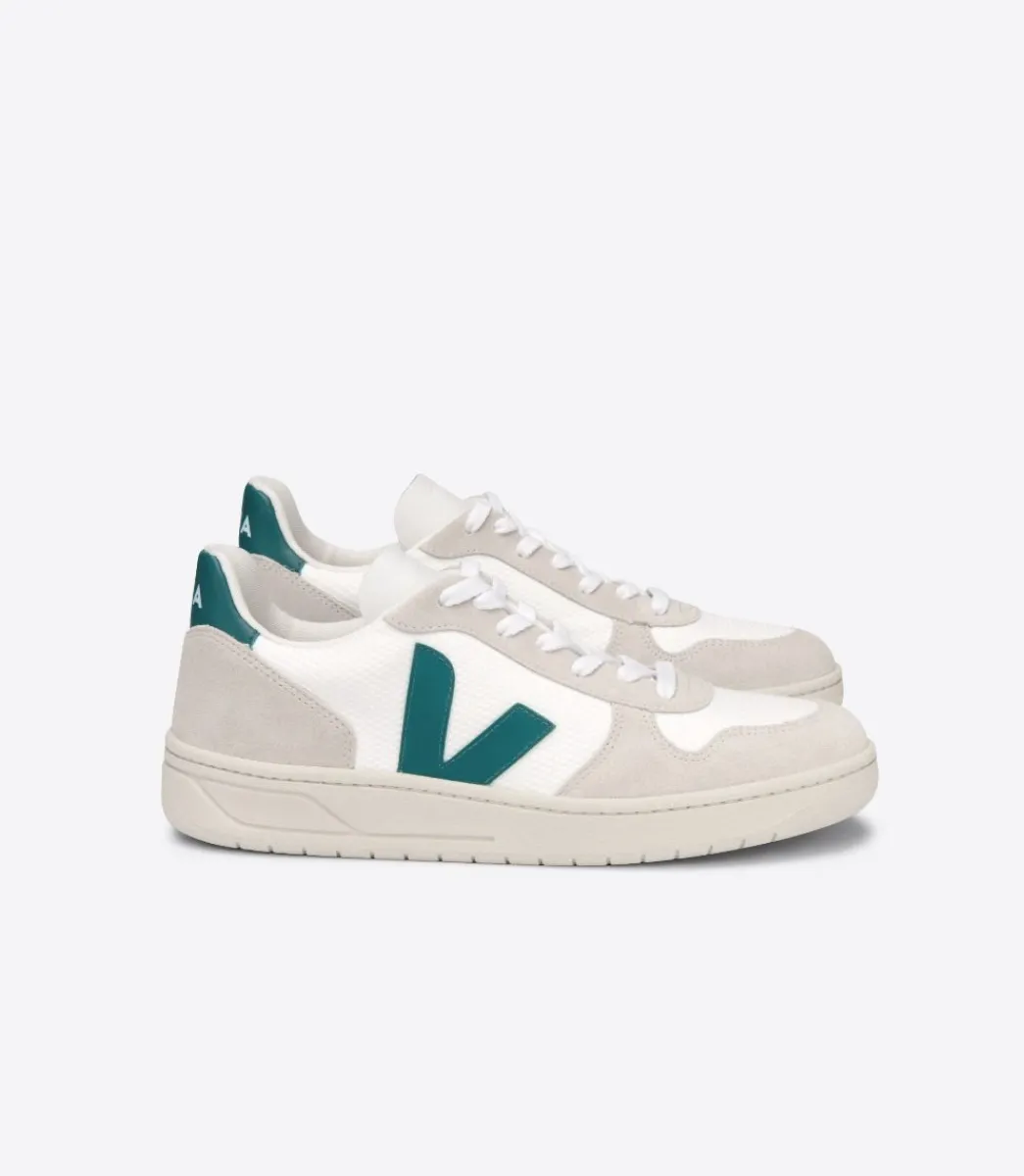 VEJA V-10 B-MESH WHITE BRITTANY