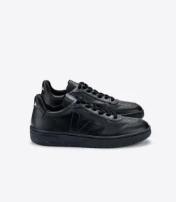 VEJA V-10 CWL ALL BLACK