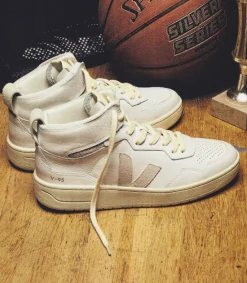 Women VEJA V-95 LEATHER WHITE NATURAL