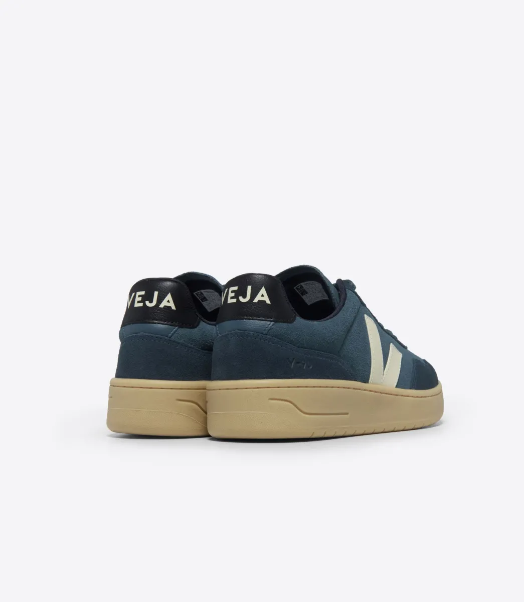 Women VEJA V-90 SUEDE CALIFORNIA PIERRE