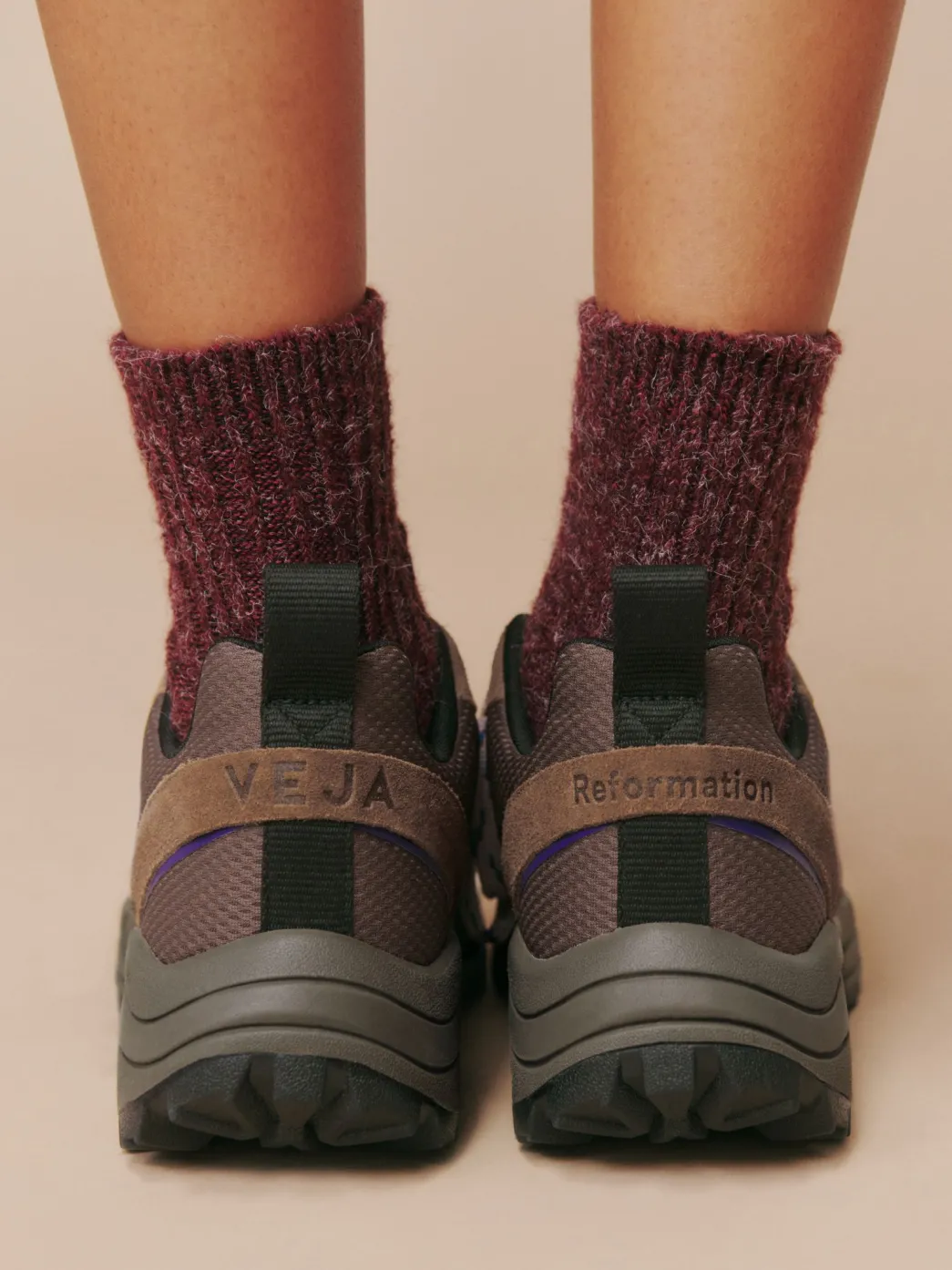 Women VEJA VENTURI ALVEOMESH X REFORMATION WALNUT