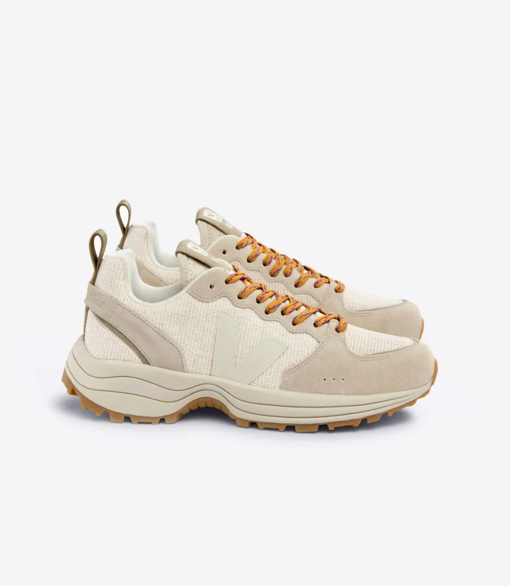 VEJA VENTURI J-MESH X REFORMATION JUTA